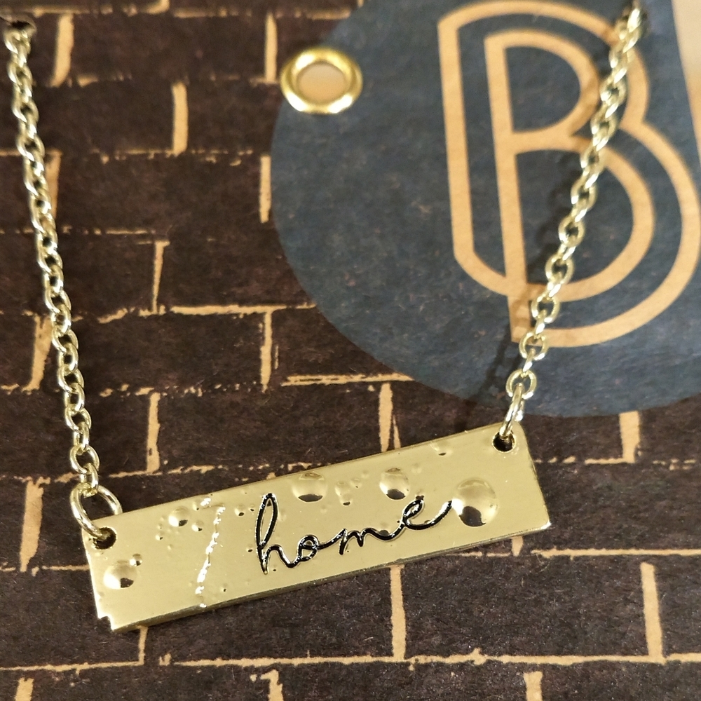 Blufoundry Arkansas Home Bar Necklace